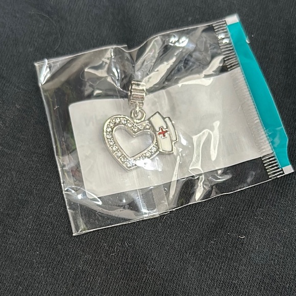 Nurse Charm - Picture 1 of 2